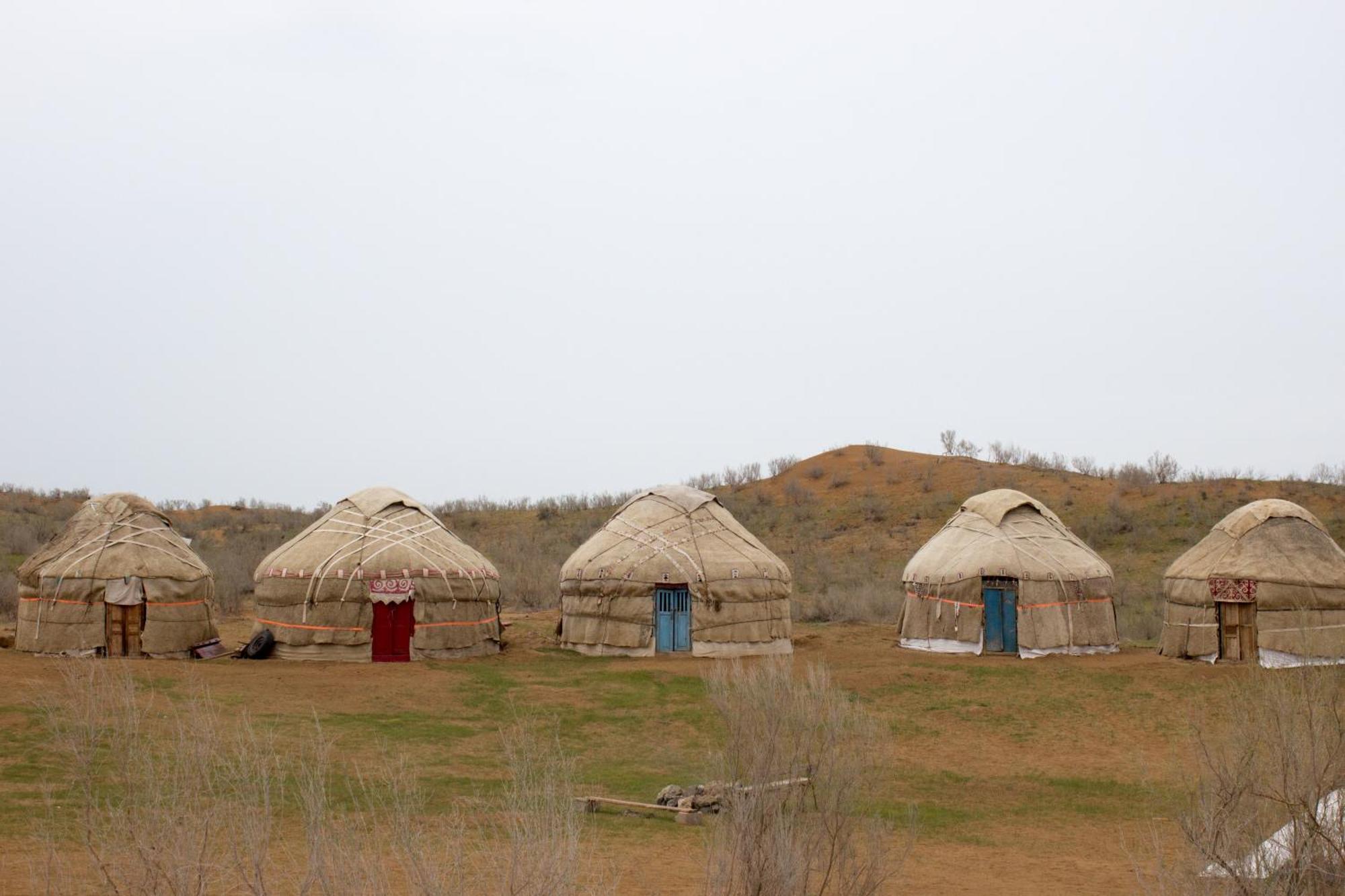 فندق Authentic Uzbek Yurt Camp Eco-Friendly Nurota المظهر الخارجي الصورة