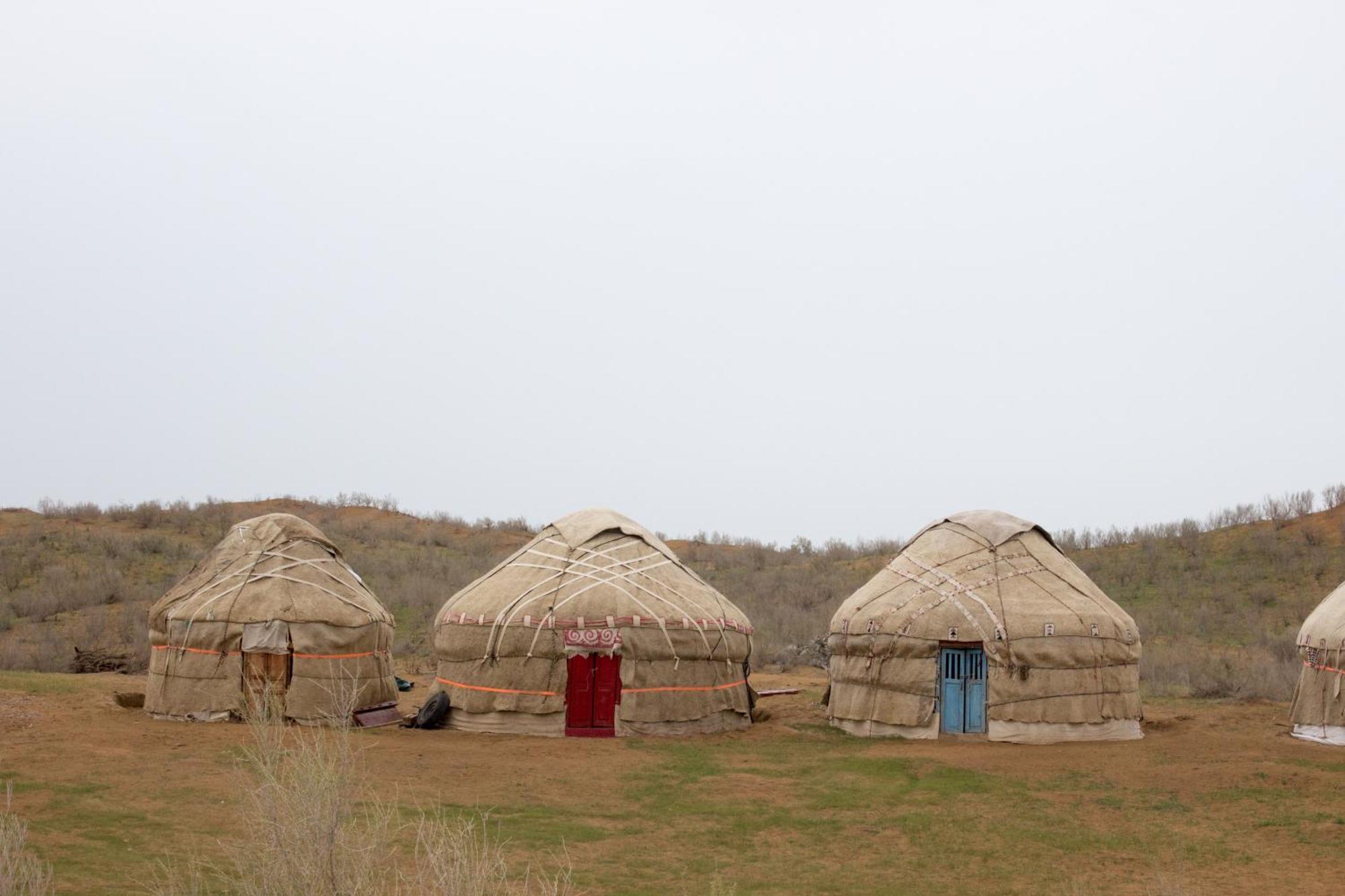 فندق Authentic Uzbek Yurt Camp Eco-Friendly Nurota المظهر الخارجي الصورة
