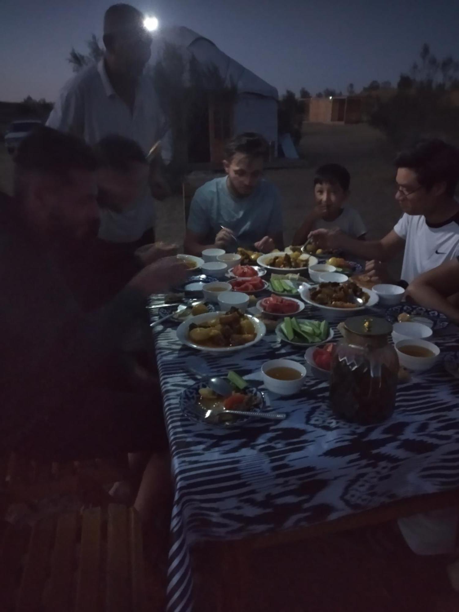 فندق Authentic Uzbek Yurt Camp Eco-Friendly Nurota المظهر الخارجي الصورة