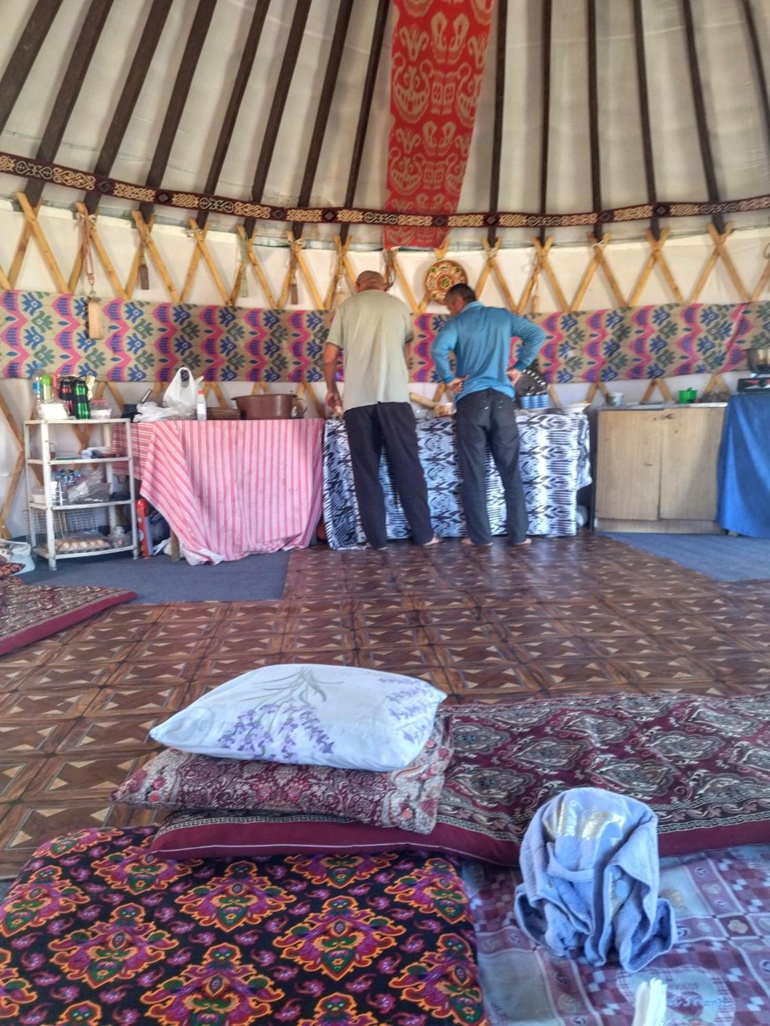 فندق Authentic Uzbek Yurt Camp Eco-Friendly Nurota المظهر الخارجي الصورة